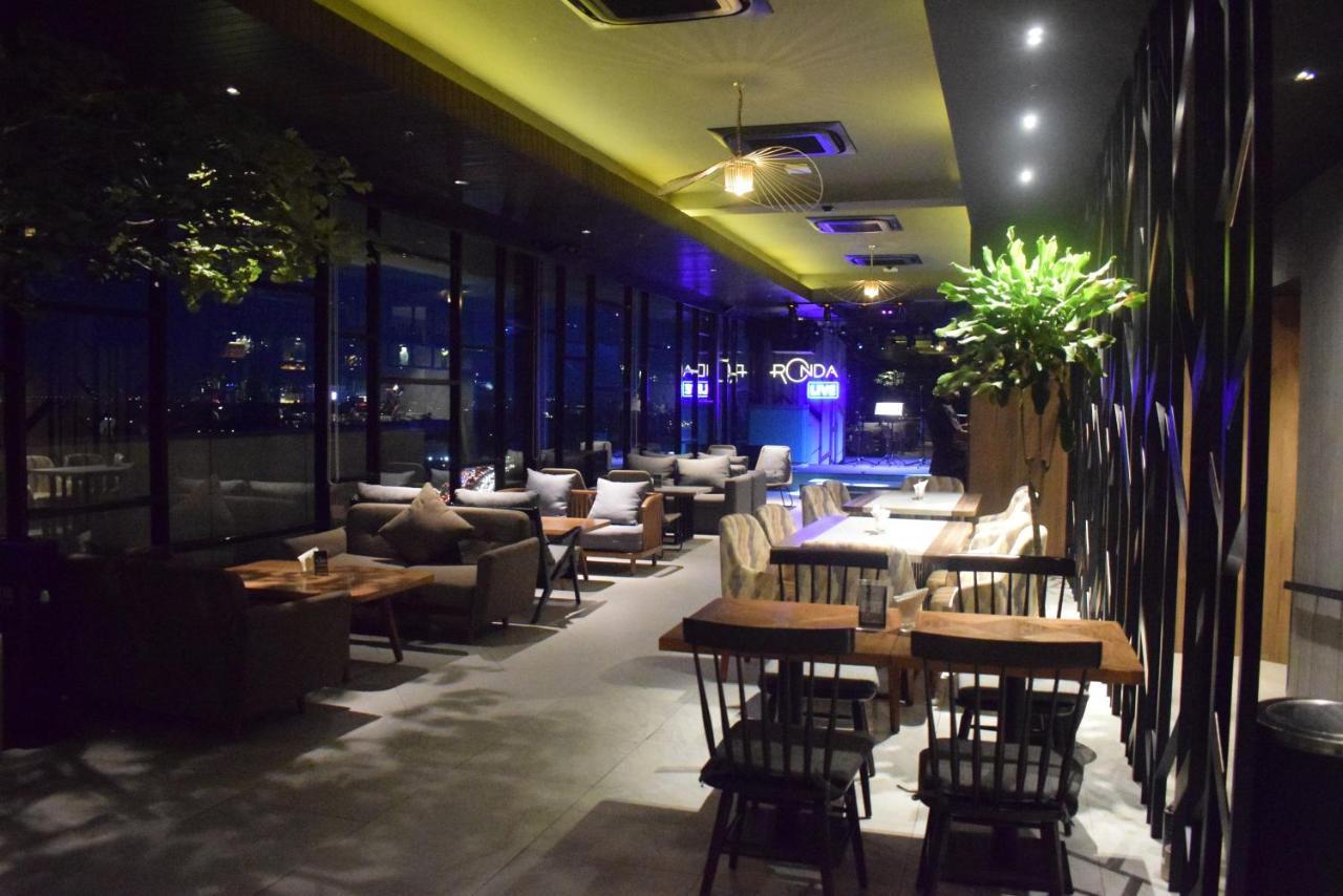 Arosa Hotel Jacarta Exterior foto